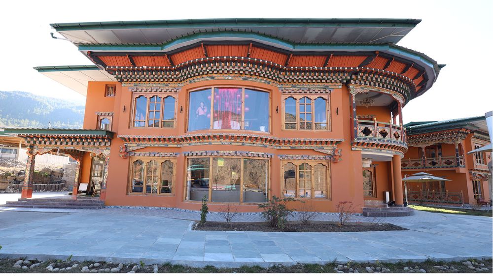 Hotel Paro Grand Exterior - HOTEL PARO GRAND Blog
